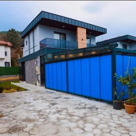 Villa Zuemruet Villalari