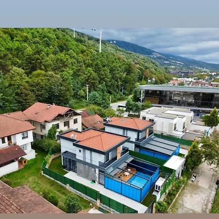 Villa Zuemruet Villalari